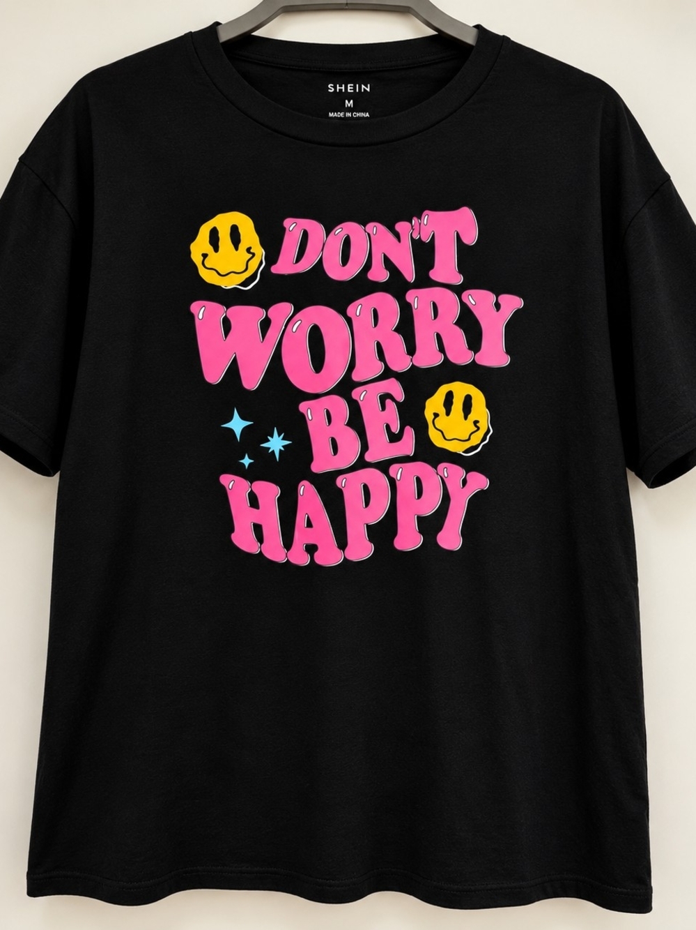 SHEIN Don't Worry Be Happy Graphic T-Shirt – Size M 💕